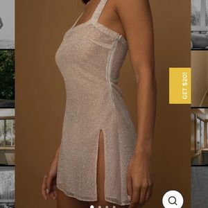 Notice - IZZY GLITTER HIGH SLIT MINI DRESS